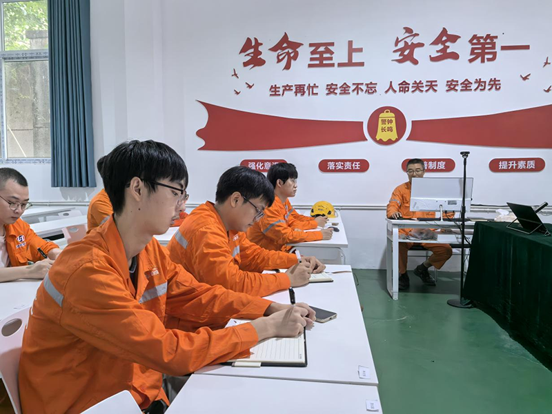 弘旭公司开展新入职员工安全培训(图4)