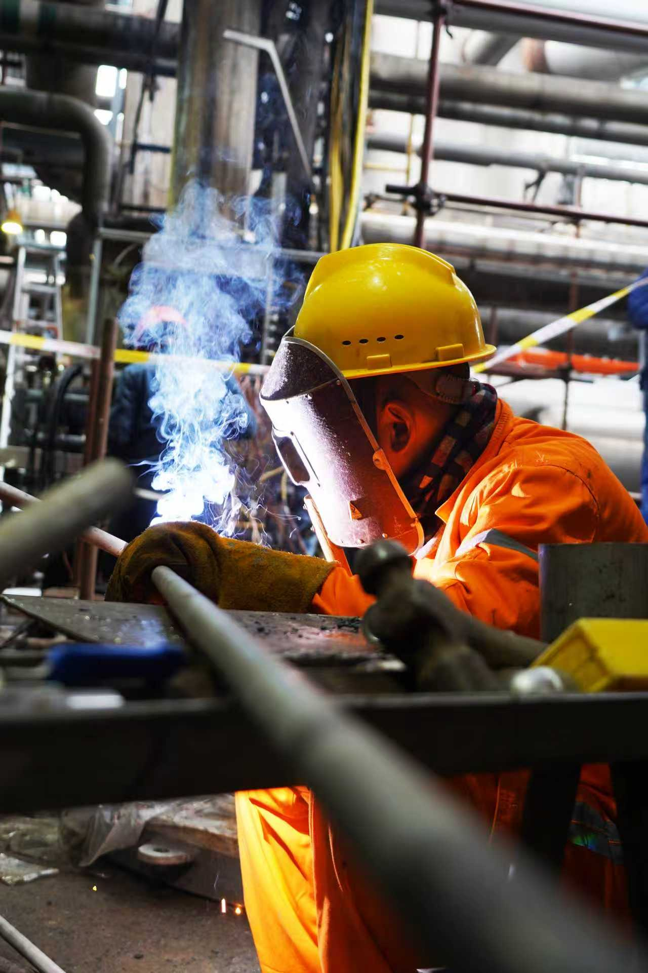 星光奋进路 方圆红旗耀 ——弘旭公司十二月攻坚纪实(图5)